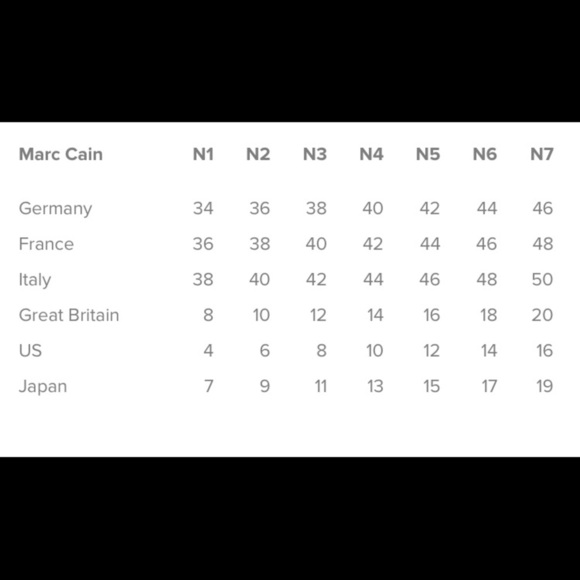 Marc Cain Sports zip front sleeveless tank, Sz 12 - Picture 12 of 12